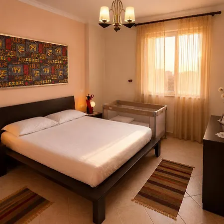 Seaside Stay-private Parking-prime Location