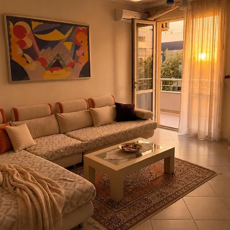 Seaside Stay-private Parking-prime Location Apartament Wlora