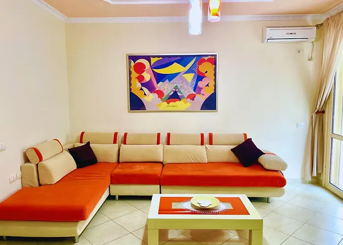 Seaside Stay-private Parking-prime Location Appartement Vlorë